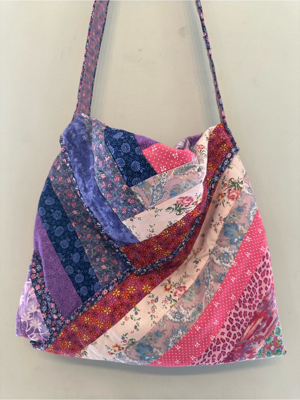 Vintage Handmade Purple and Pink Quilted Patchwork Crossbody Bag - Picture 2 of 7